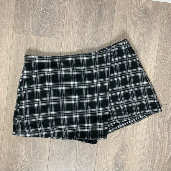 Women's Skort Plaid Tartan Checkered Flannel Shorts Low rise Y2k 2000s Black - Picture 5 of 7